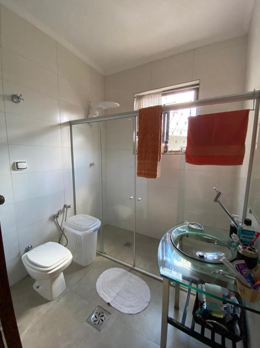 Casa, Colégio Batista, 4 Quartos, 3 Vagas, 2 Suítes