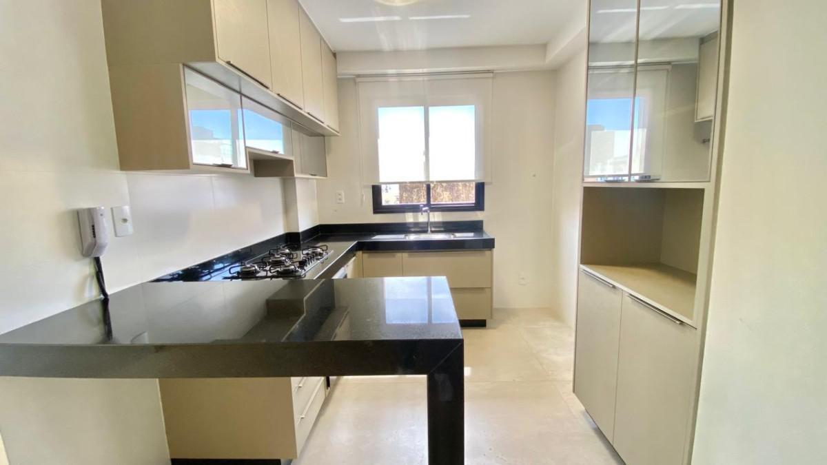 Apartamento, Cruzeiro, 3 Quartos, 2 Vagas, 2 Suítes