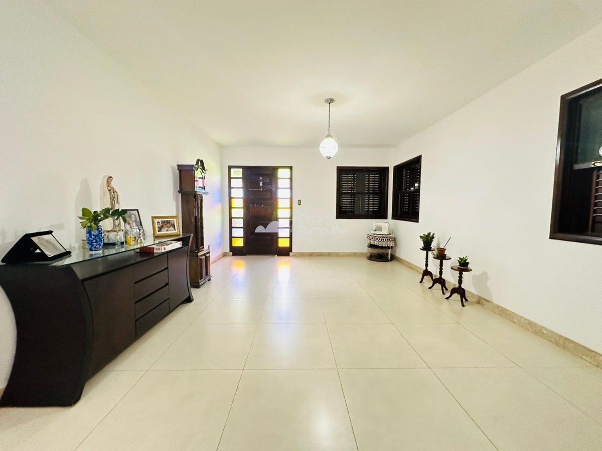 Casa, Santa Mônica, 3 Quartos, 6 Vagas, 1 Suíte