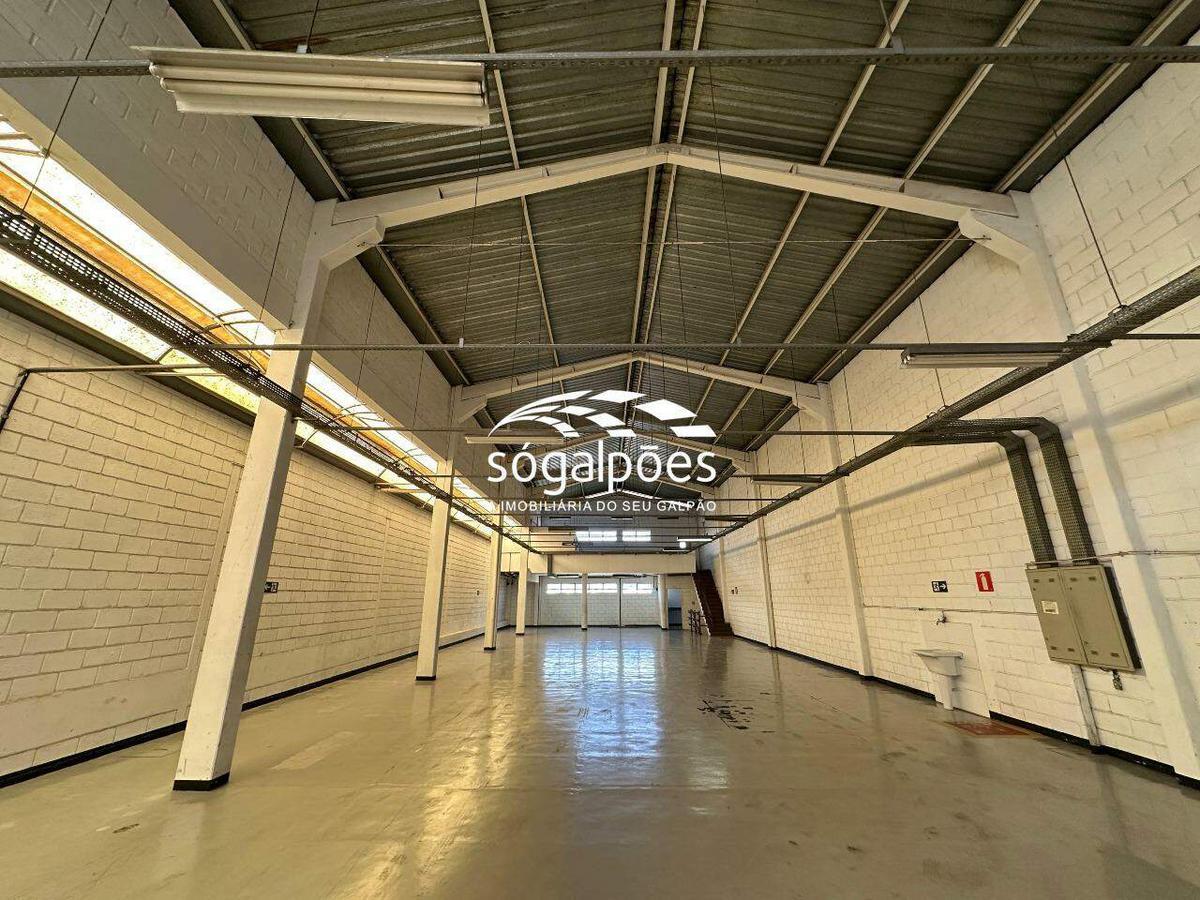 Galpão, São Francisco, 2 Vagas