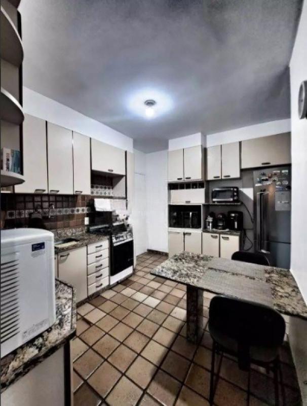 Apartamento, Santa Lúcia, 4 Quartos, 2 Vagas, 1 Suíte
