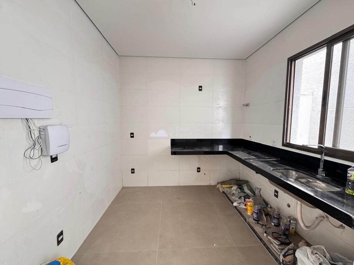 Casa, Itapoã, 3 Quartos, 2 Vagas, 1 Suíte