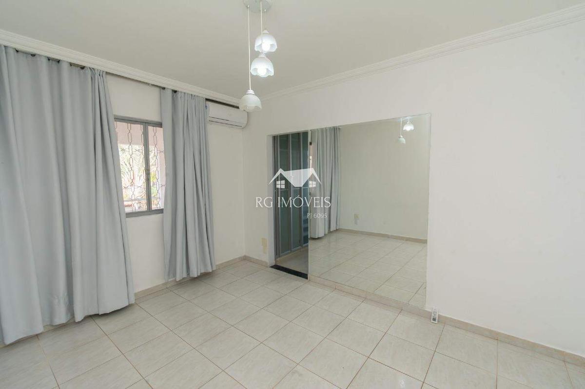 Casa, Milionários, 4 Quartos, 11 Vagas, 1 Suíte