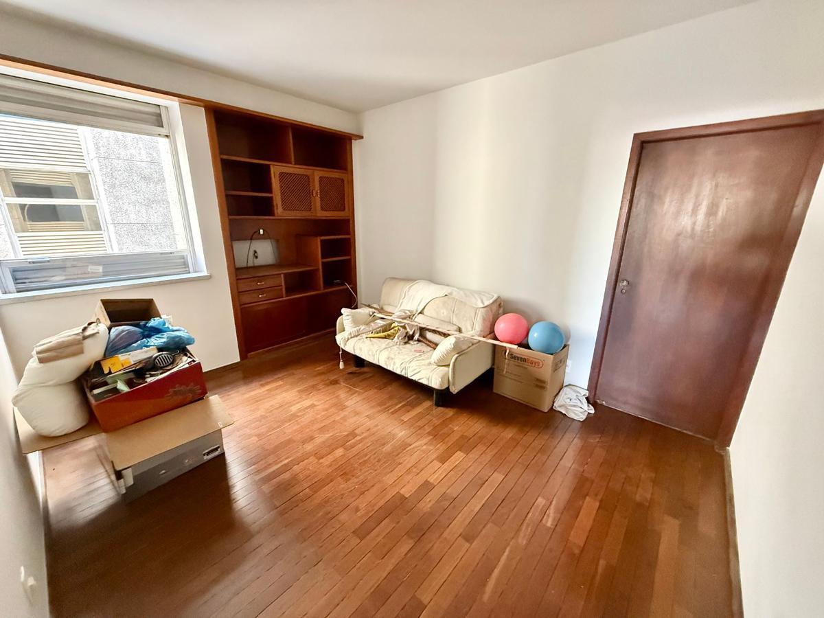 Apartamento, São José, 4 Quartos, 2 Vagas, 1 Suíte