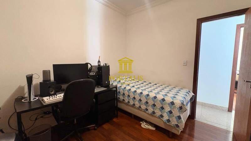 Apartamento, União, 4 Quartos, 2 Vagas, 1 Suíte