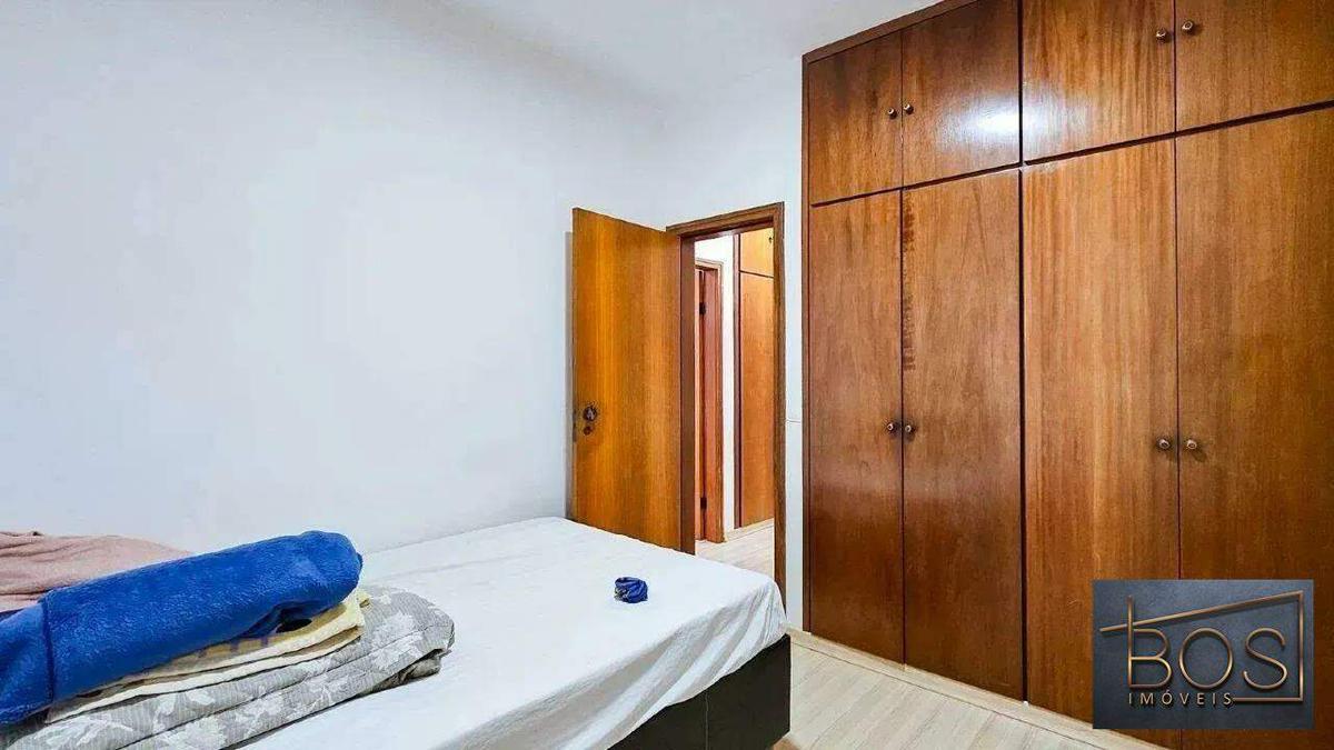 Apartamento, Sagrada Família, 3 Quartos, 2 Vagas, 1 Suíte
