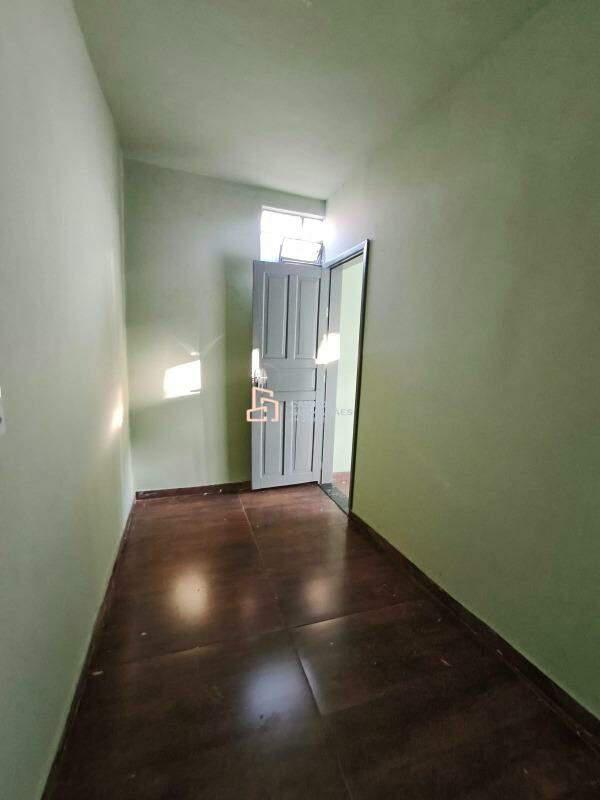 Casa, Santa Helena, 1 Quarto, 1 Vaga