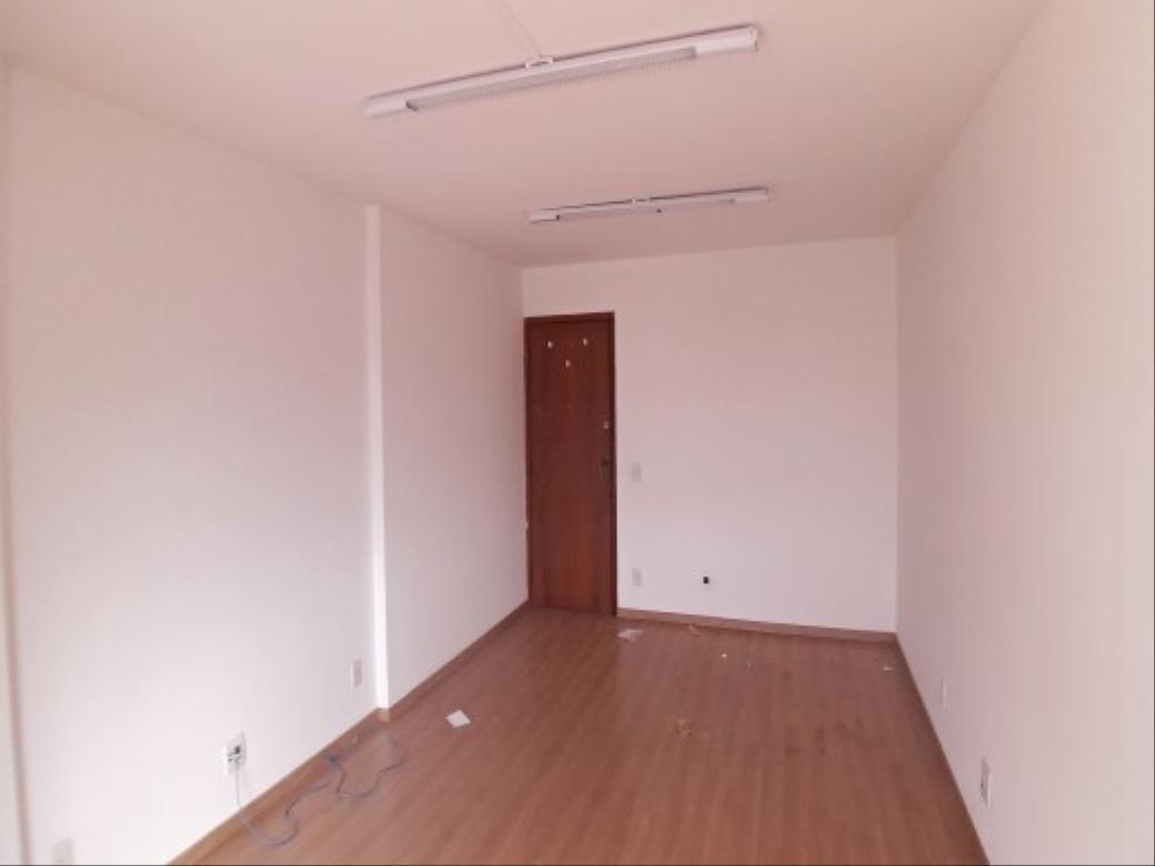 Sala, Barro Preto, 0 Quarto, 0 Vaga