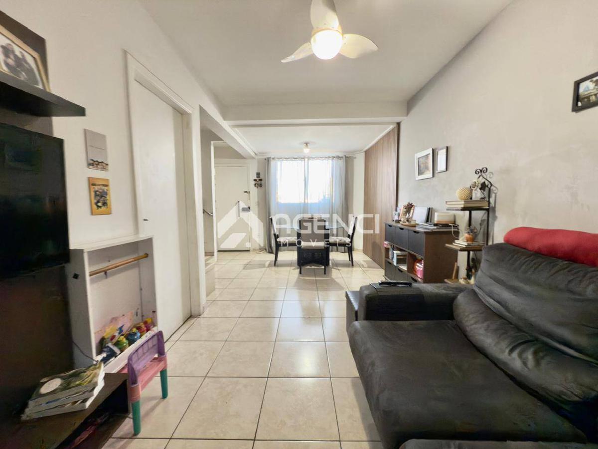 Casa, Cabral, 3 Quartos, 0 Vaga, 1 Suíte