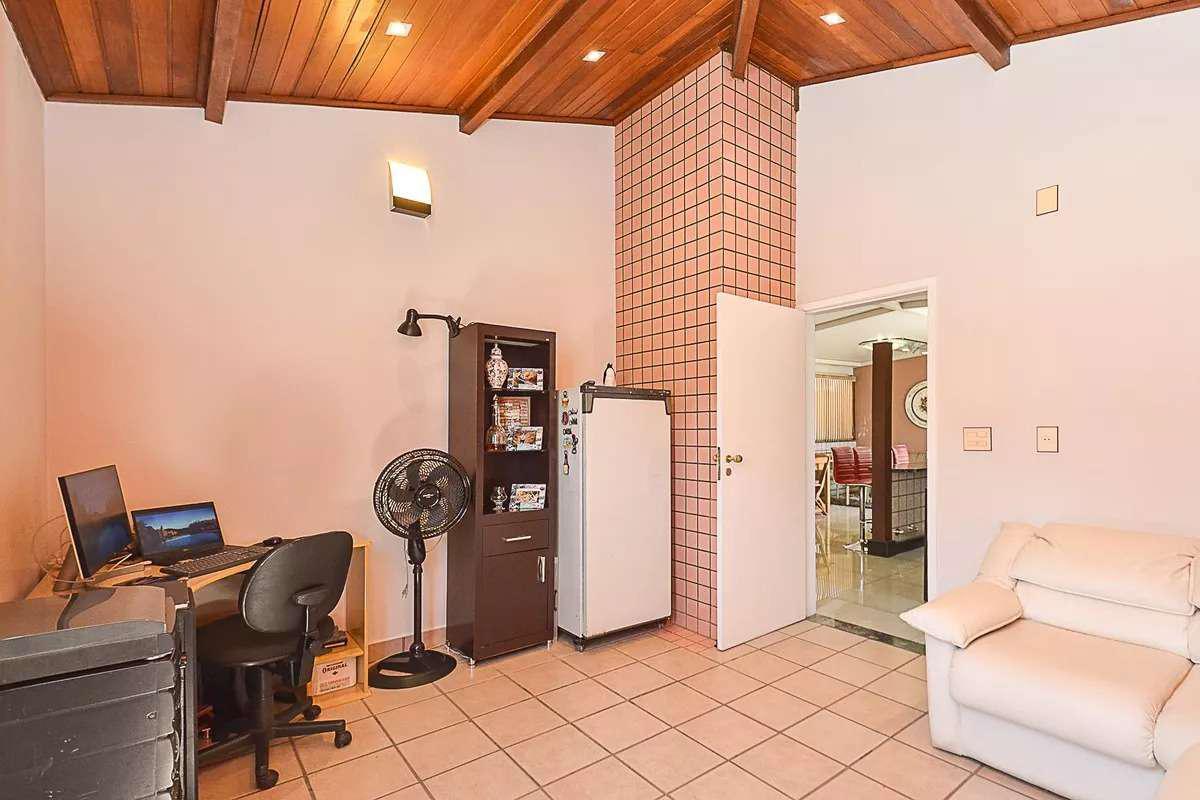 Cobertura, Cidade Nova, 4 Quartos, 2 Vagas, 1 Suíte