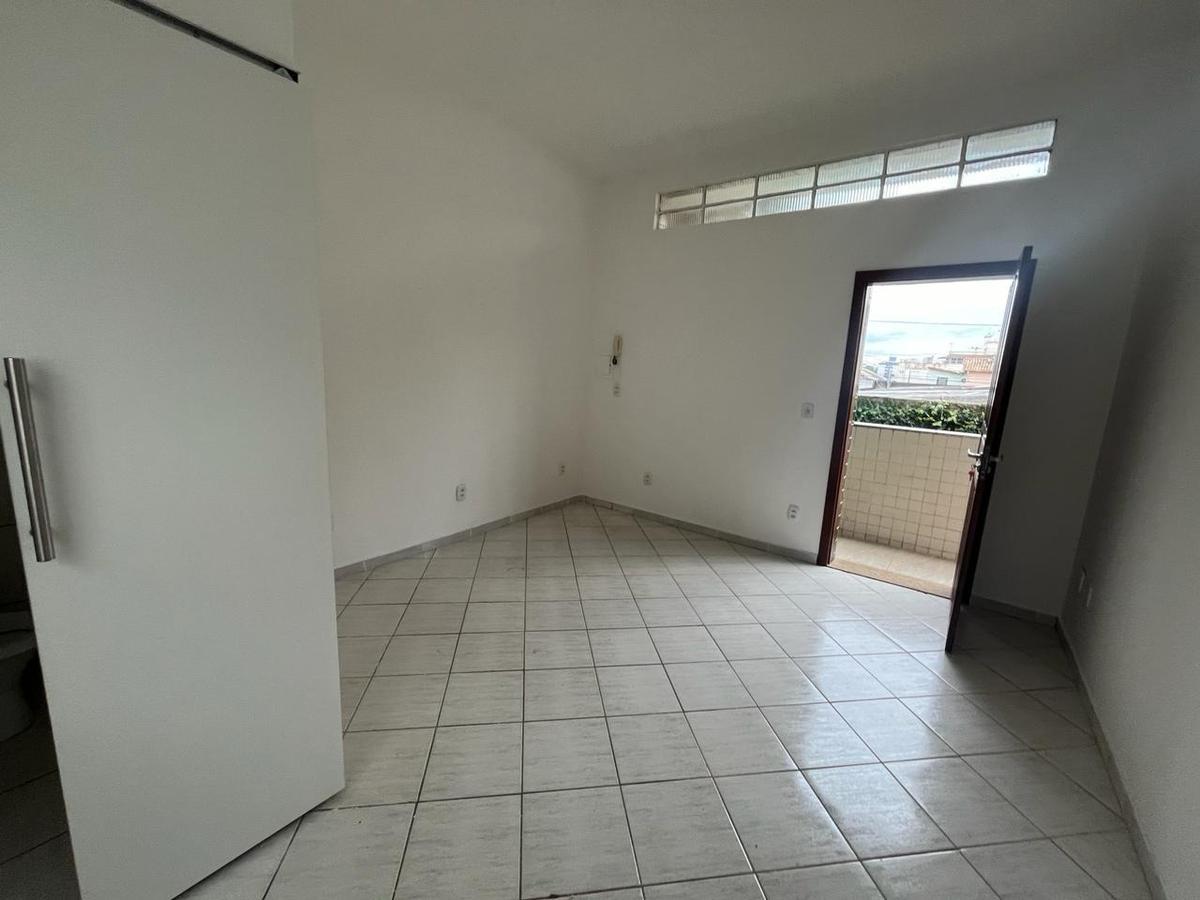 Sala, Padre Eustáquio, 0 Quarto, 0 Vaga