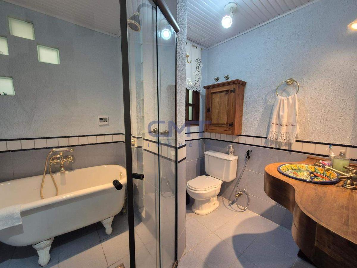 Apartamento, Luxemburgo, 4 Quartos, 2 Vagas, 1 Suíte