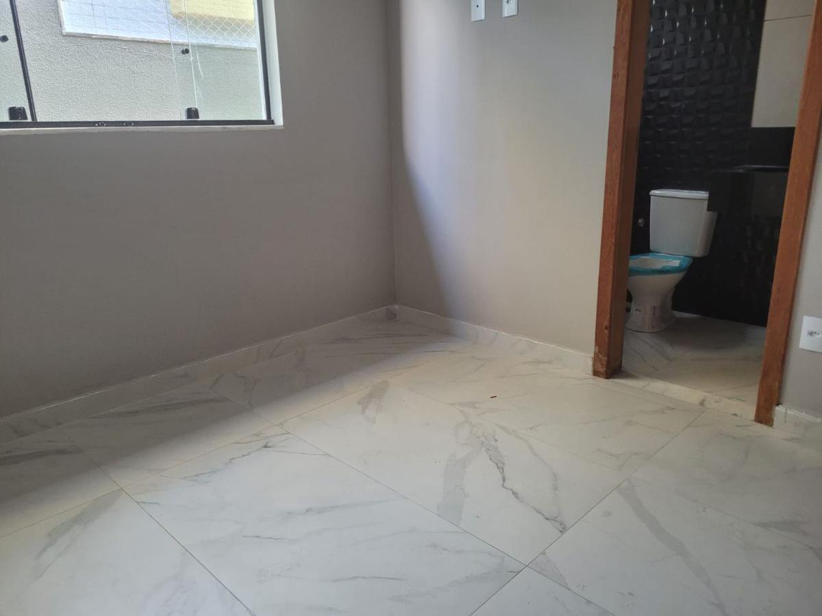 Casa, Planalto, 3 Quartos, 4 Vagas, 3 Suítes