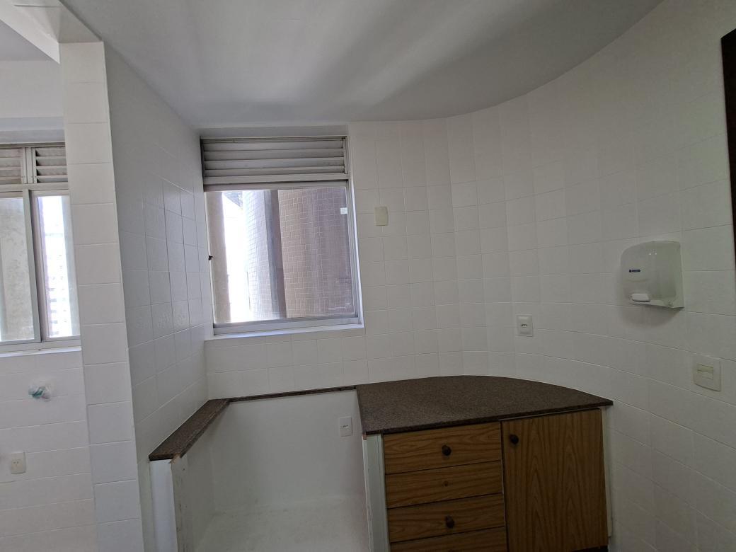 Apartamento, Funcionários, 4 Quartos, 2 Vagas, 1 Suíte
