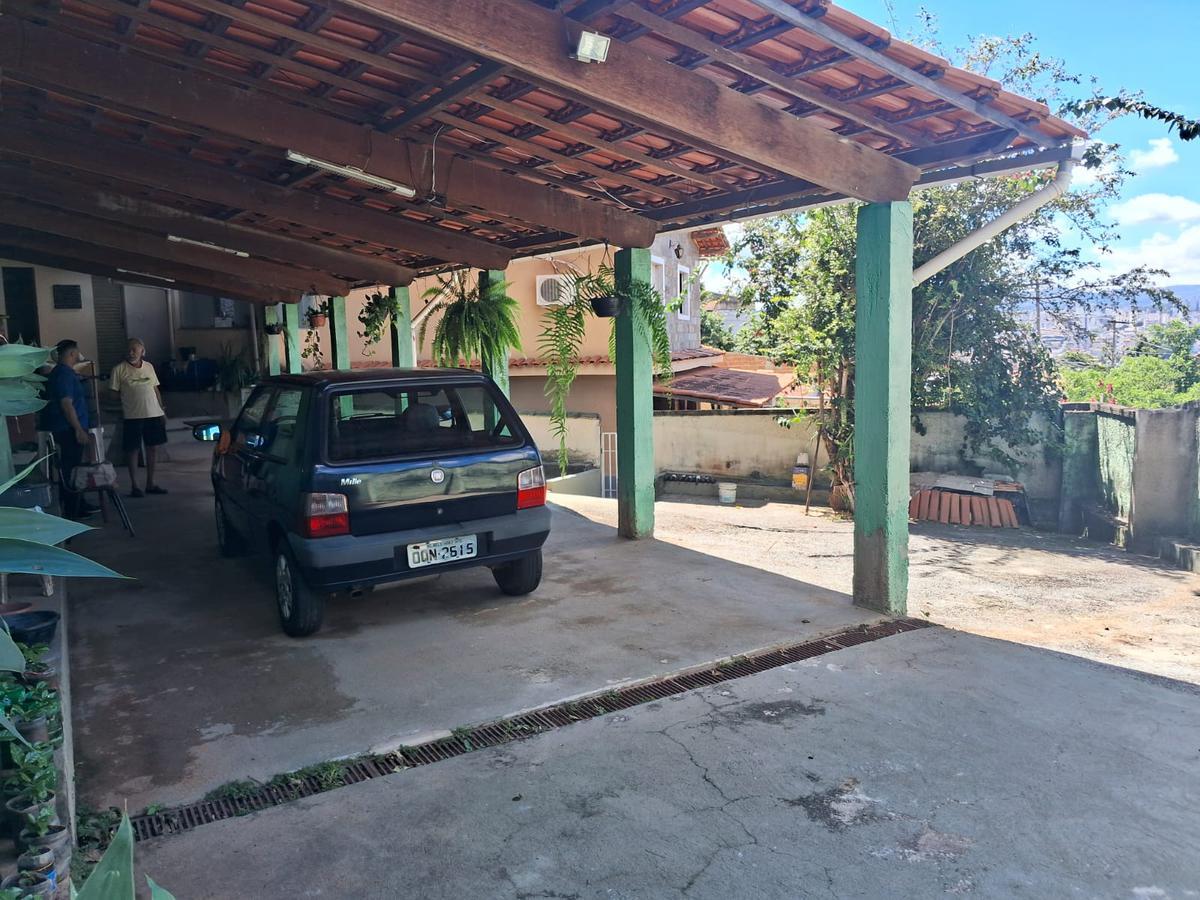 Casa, Santa Cruz, 4 Quartos, 8 Vagas