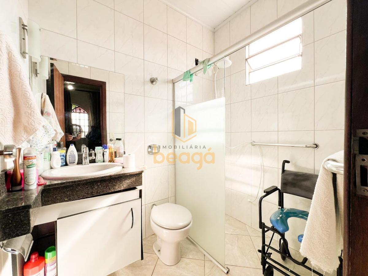 Casa, Pedra Azul, 3 Quartos, 3 Vagas, 1 Suíte