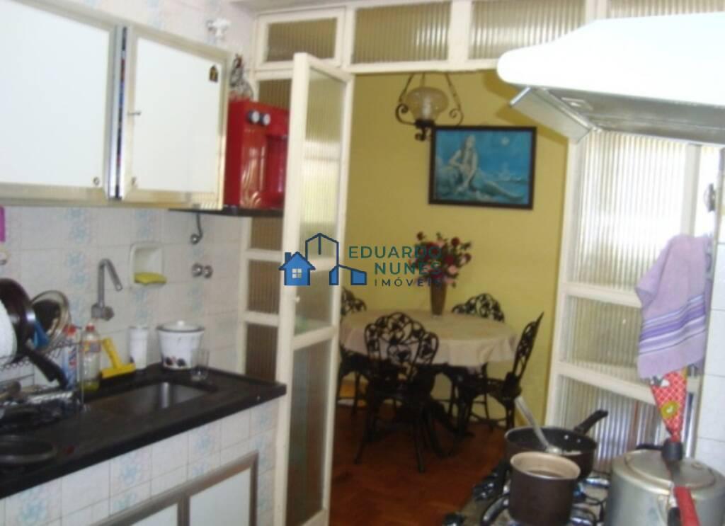 Apartamento, Centro, 4 Quartos, 0 Vaga