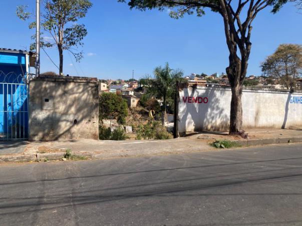 Lote, Santa Mônica, 0 Quarto, 0 Vaga