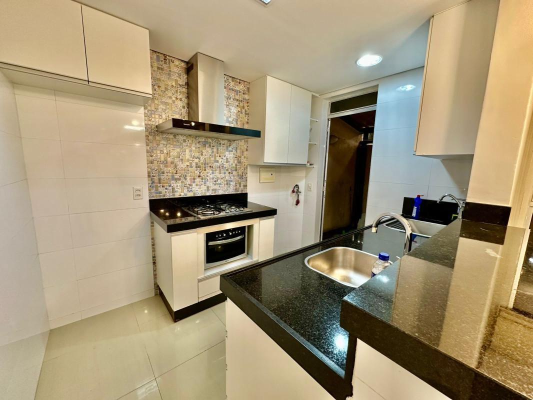 Apartamento, Cândida Ferreira, 2 Quartos, 1 Vaga