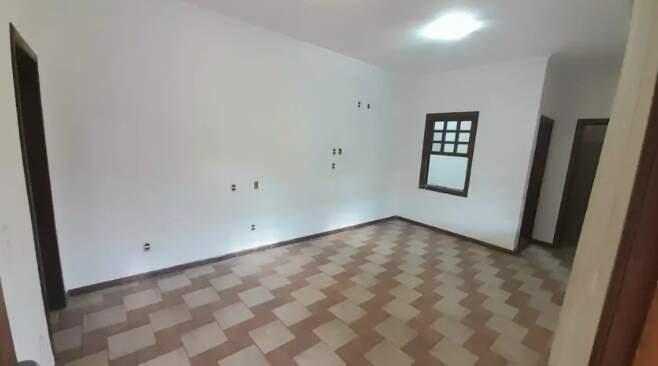 Casa, Santa Inês, 5 Quartos, 2 Vagas, 1 Suíte