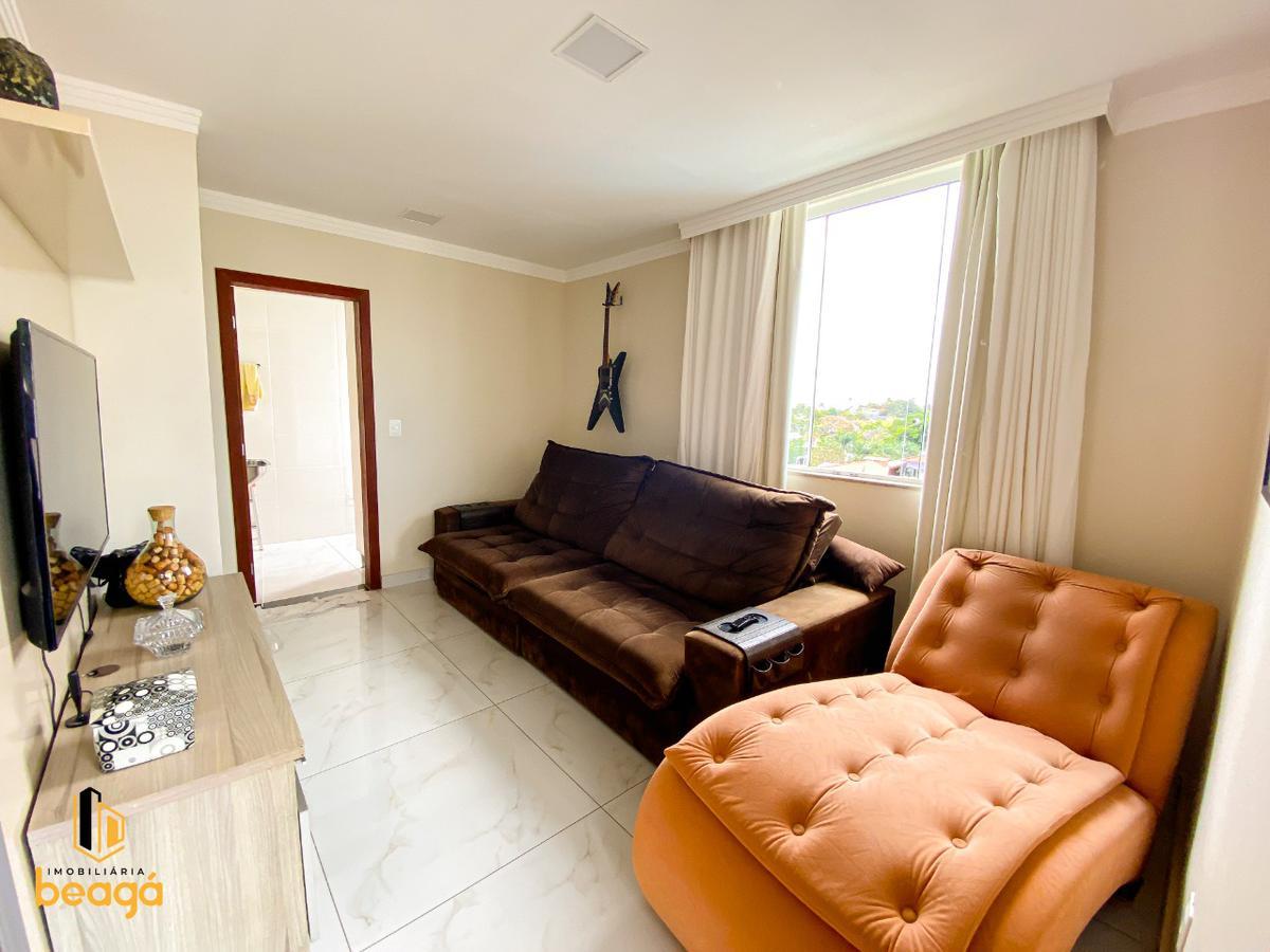 Casa, Trevo, 4 Quartos, 4 Vagas, 1 Suíte