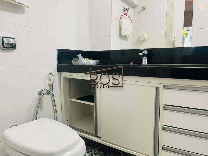 Apartamento, Funcionários, 4 Quartos, 2 Vagas, 1 Suíte