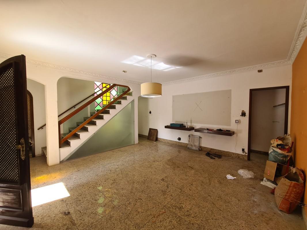 Casa, Gutierrez, 5 Quartos, 4 Vagas, 2 Suítes