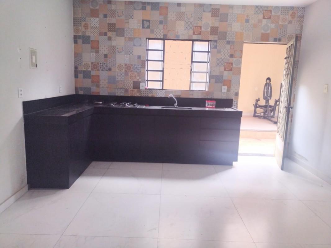 Casa, Parque Xangri-lá, 2 Quartos, 4 Vagas