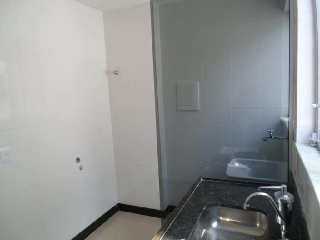 Apartamento, Castelo, 2 Quartos, 3 Vagas, 1 Suíte