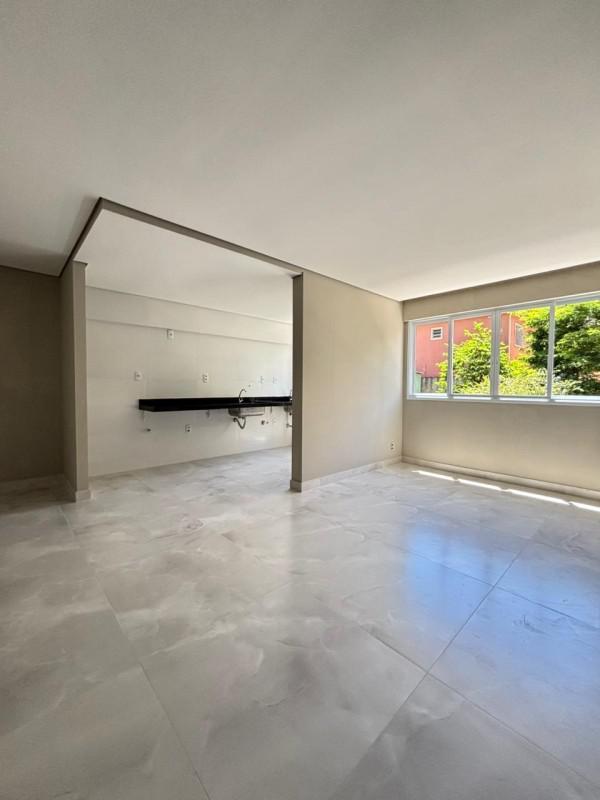 Apartamento, Sagrada Família, 3 Quartos, 2 Vagas, 1 Suíte