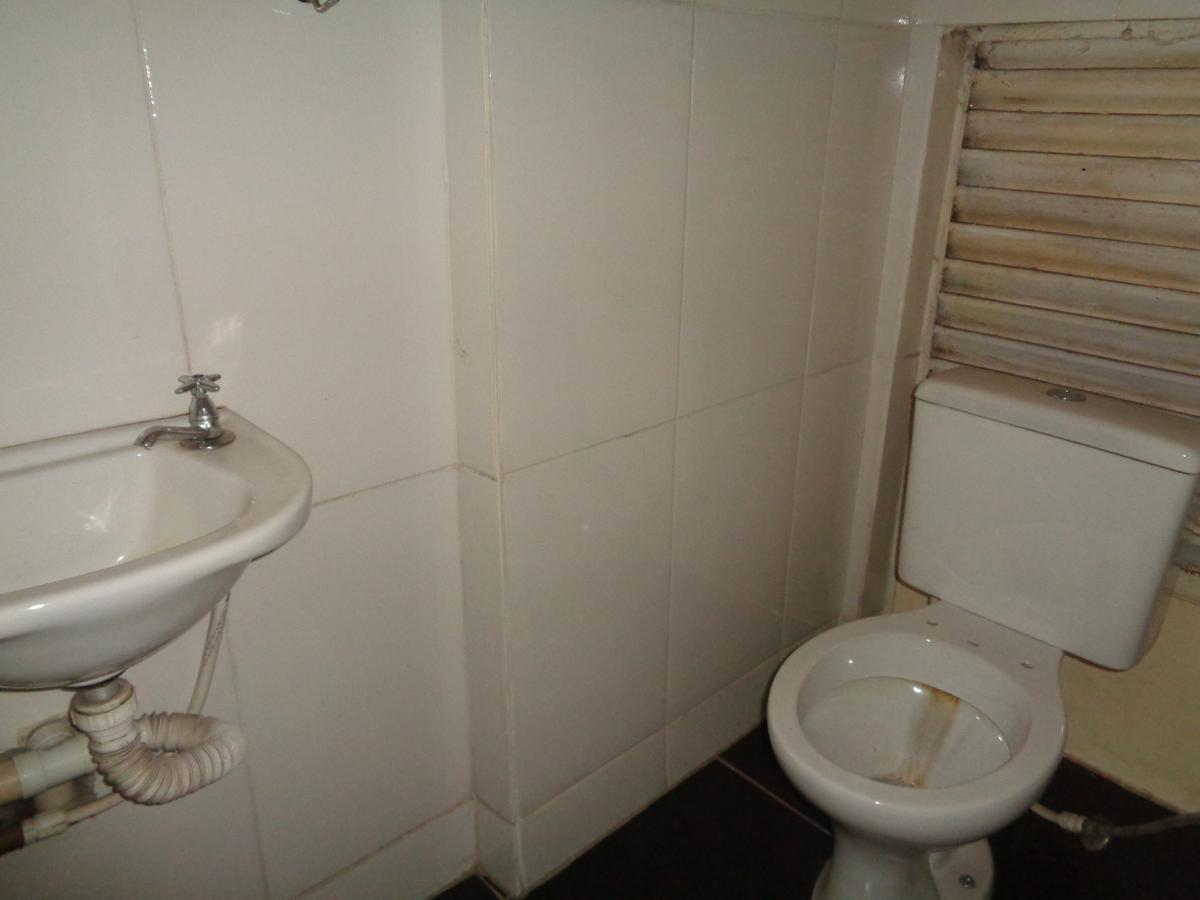 Loja, Centro, 0 Vaga