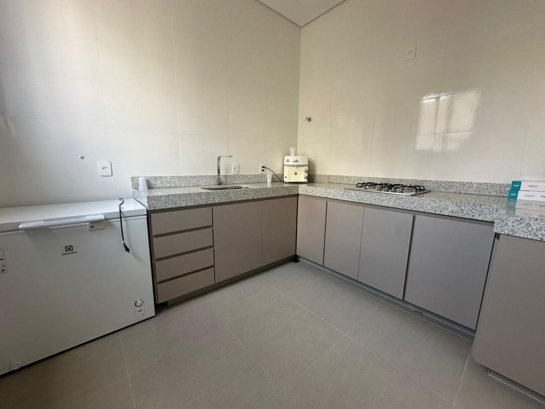 Apartamento, Sagrada Família, 3 Quartos, 2 Vagas, 1 Suíte