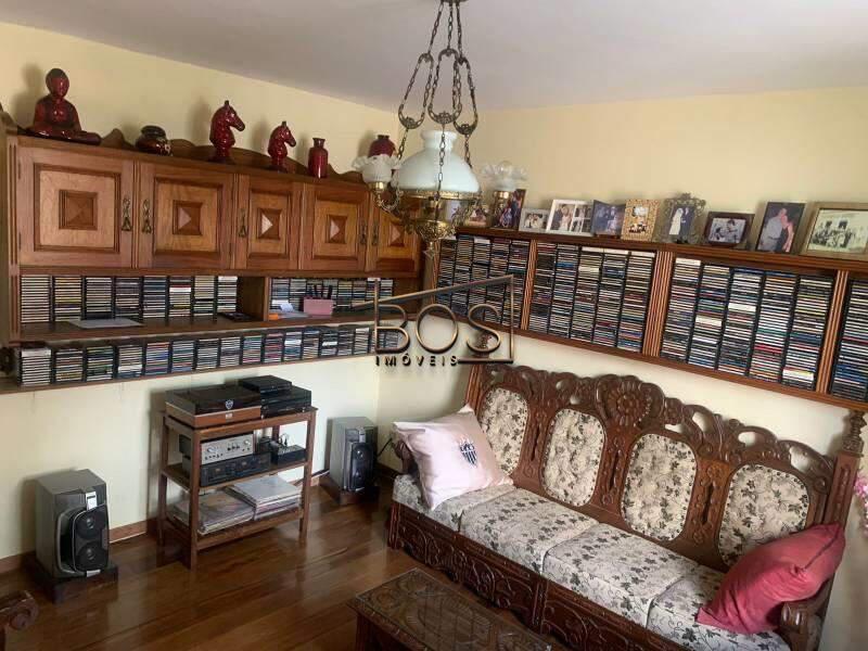 Casa, Cidade Nova, 3 Quartos, 3 Vagas, 1 Suíte