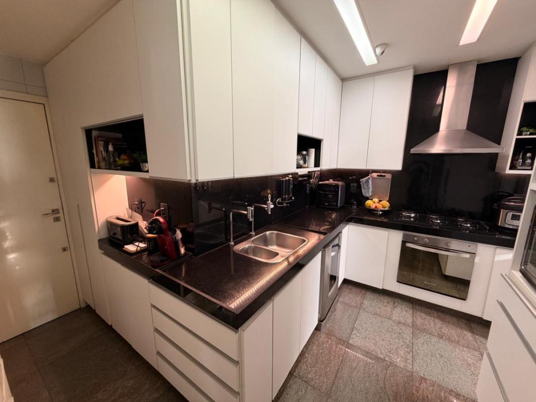 Apartamento, Lourdes, 3 Quartos, 2 Vagas, 1 Suíte