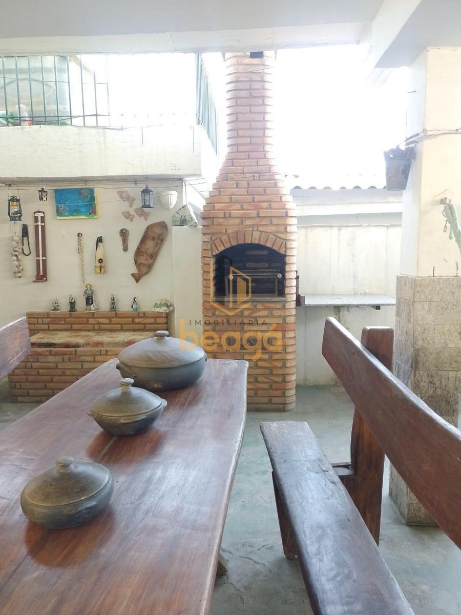Casa, Coqueiros, 3 Quartos, 2 Vagas, 1 Suíte