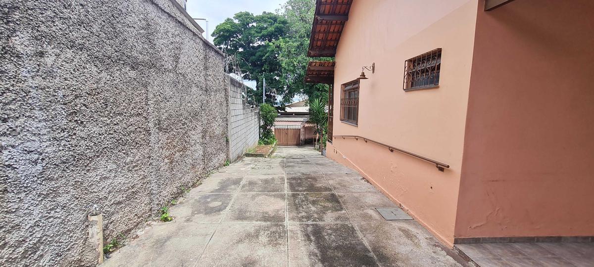 Casa, Jardim Laguna, 2 Quartos, 5 Vagas