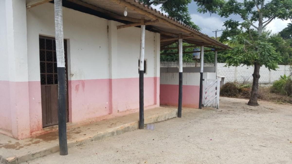 Fazenda, Califórnia, 5 Quartos, 3 Vagas, 1 Suíte