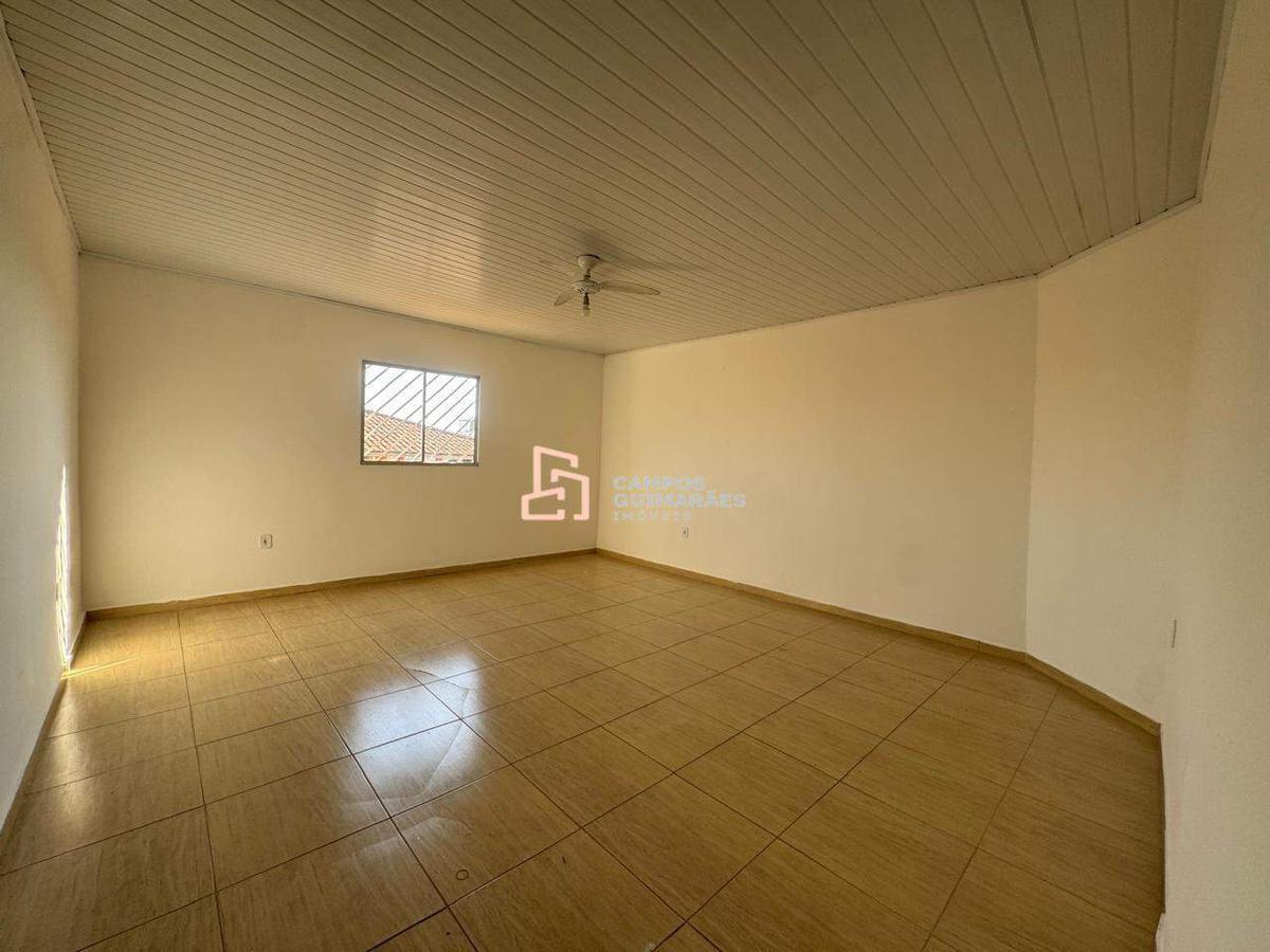 Casa, Milionários, 4 Quartos, 4 Vagas, 1 Suíte