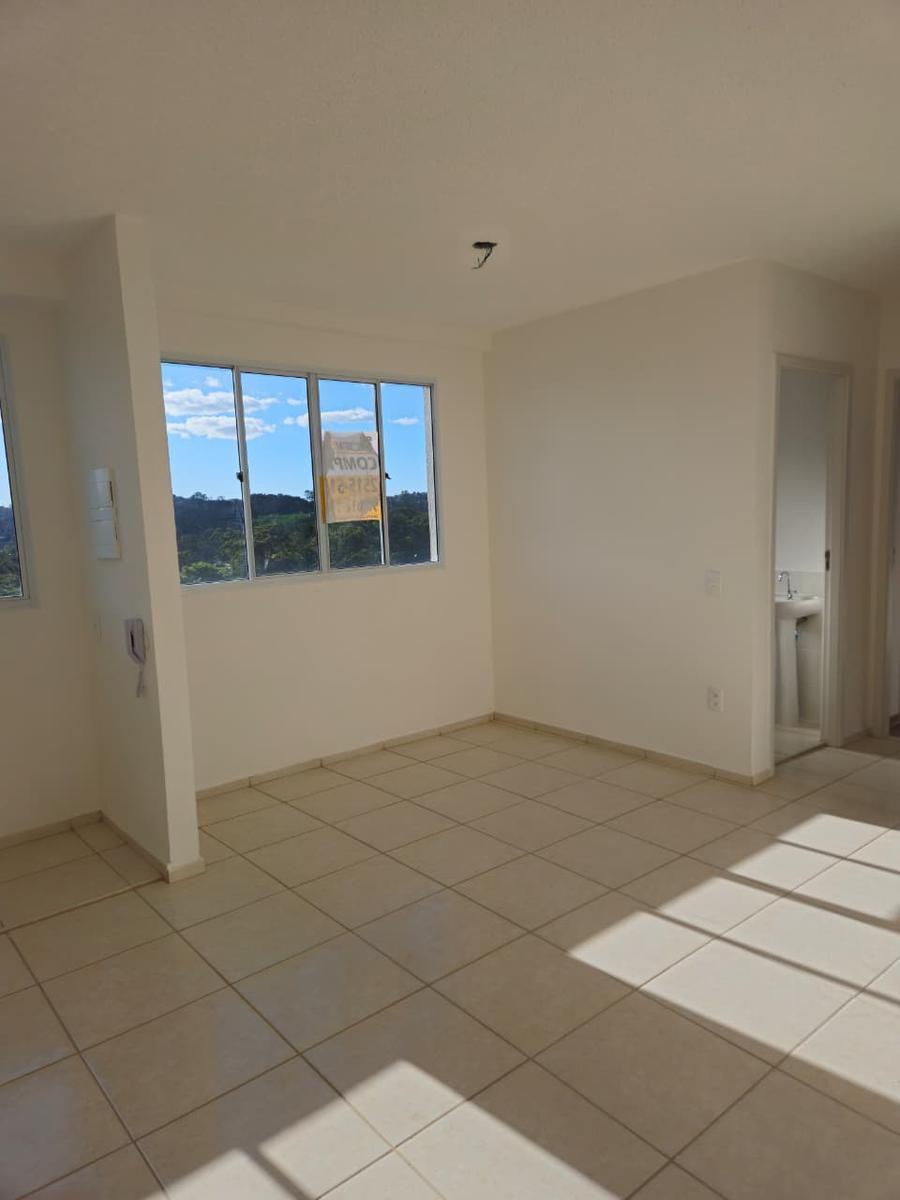 Apartamento, Jardim dos Comerciários, 2 Quartos, 1 Vaga, 1 Suíte