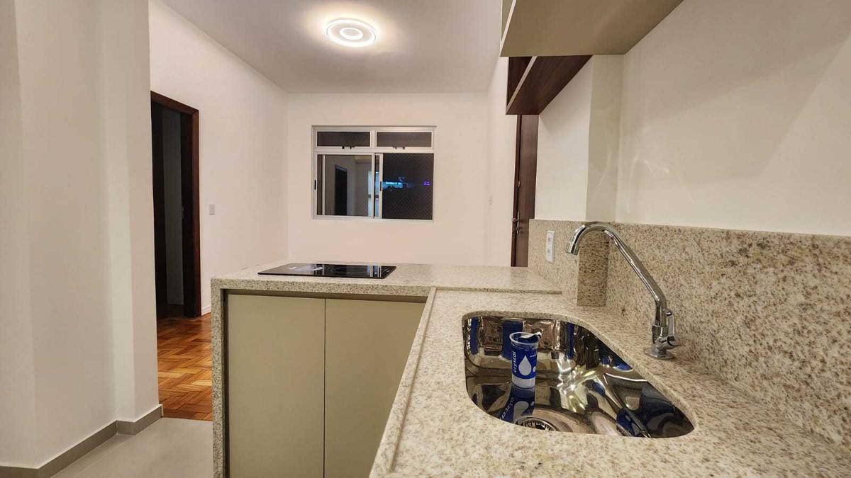 Apartamento, Centro, 1 Quarto, 0 Vaga, 1 Suíte
