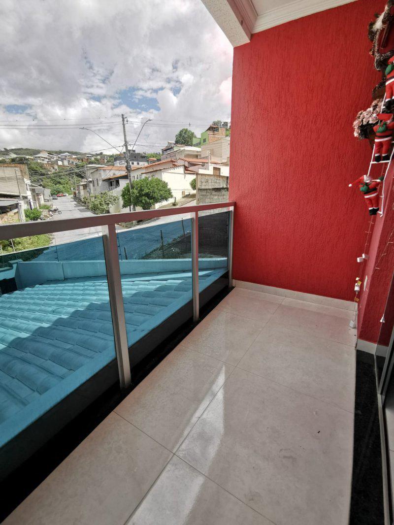 Casa, Palmeiras, 3 Quartos, 2 Vagas, 1 Suíte