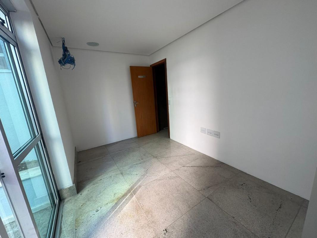 Sala, Santo Agostinho, 0 Quarto, 5 Vagas