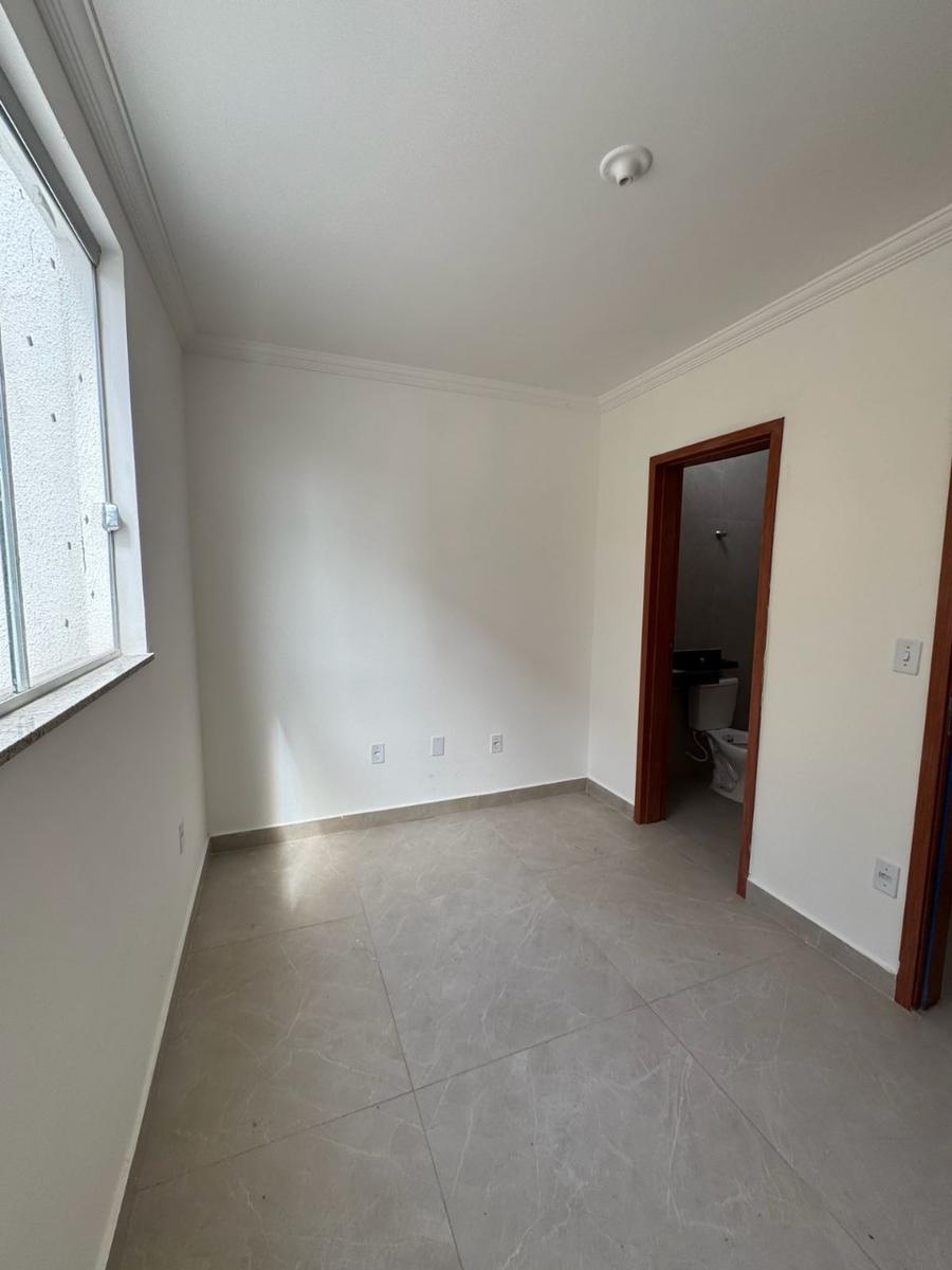Casa, Piratininga (venda Nova), 2 Quartos, 1 Vaga, 2 Suítes