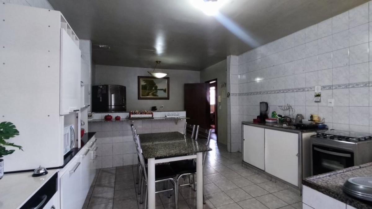 Andar, Teixeira Dias, 0 Quarto, 0 Vaga