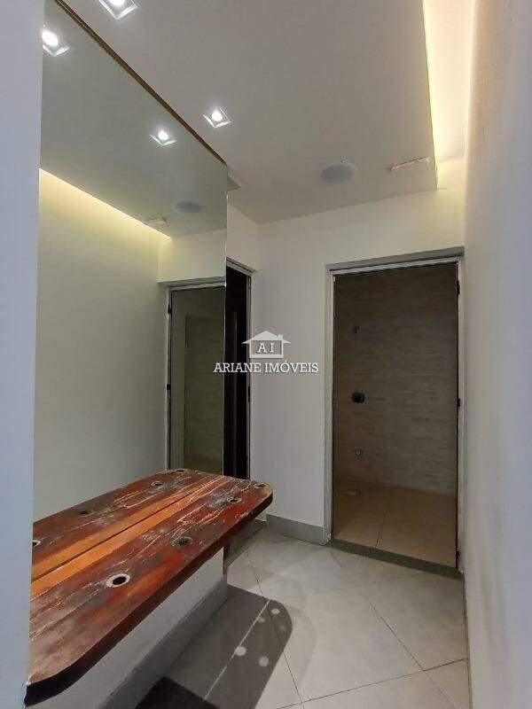 Andar, Savassi, 0 Quarto, 0 Vaga