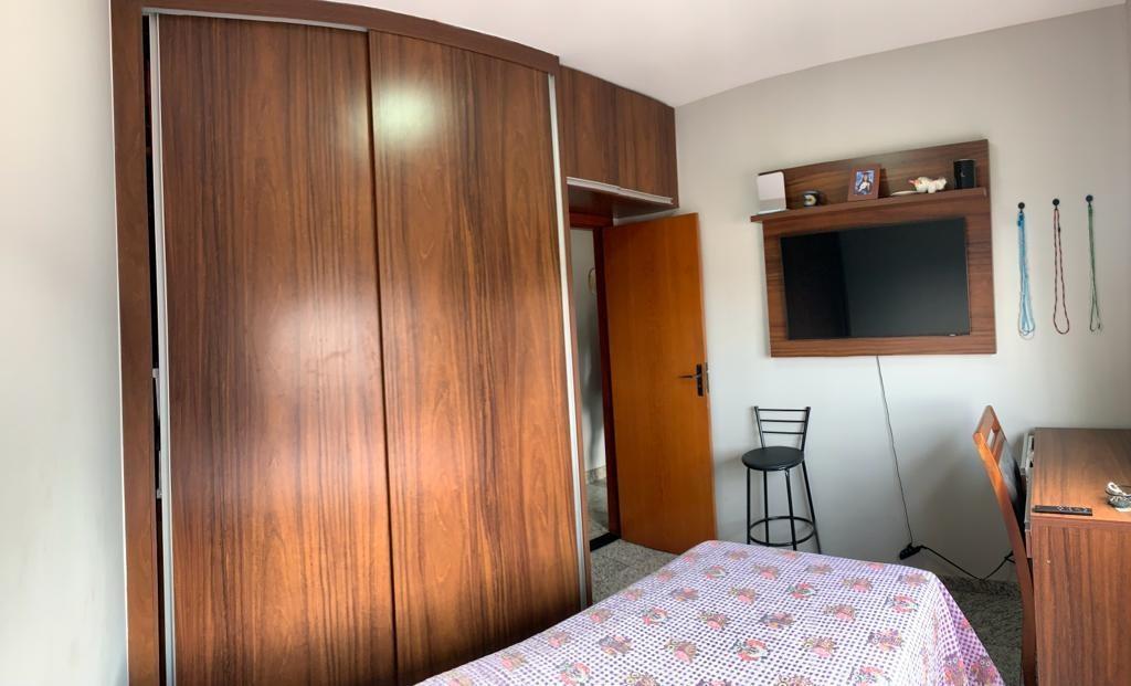 Cobertura, Ana Lúcia, 4 Quartos, 2 Vagas, 1 Suíte