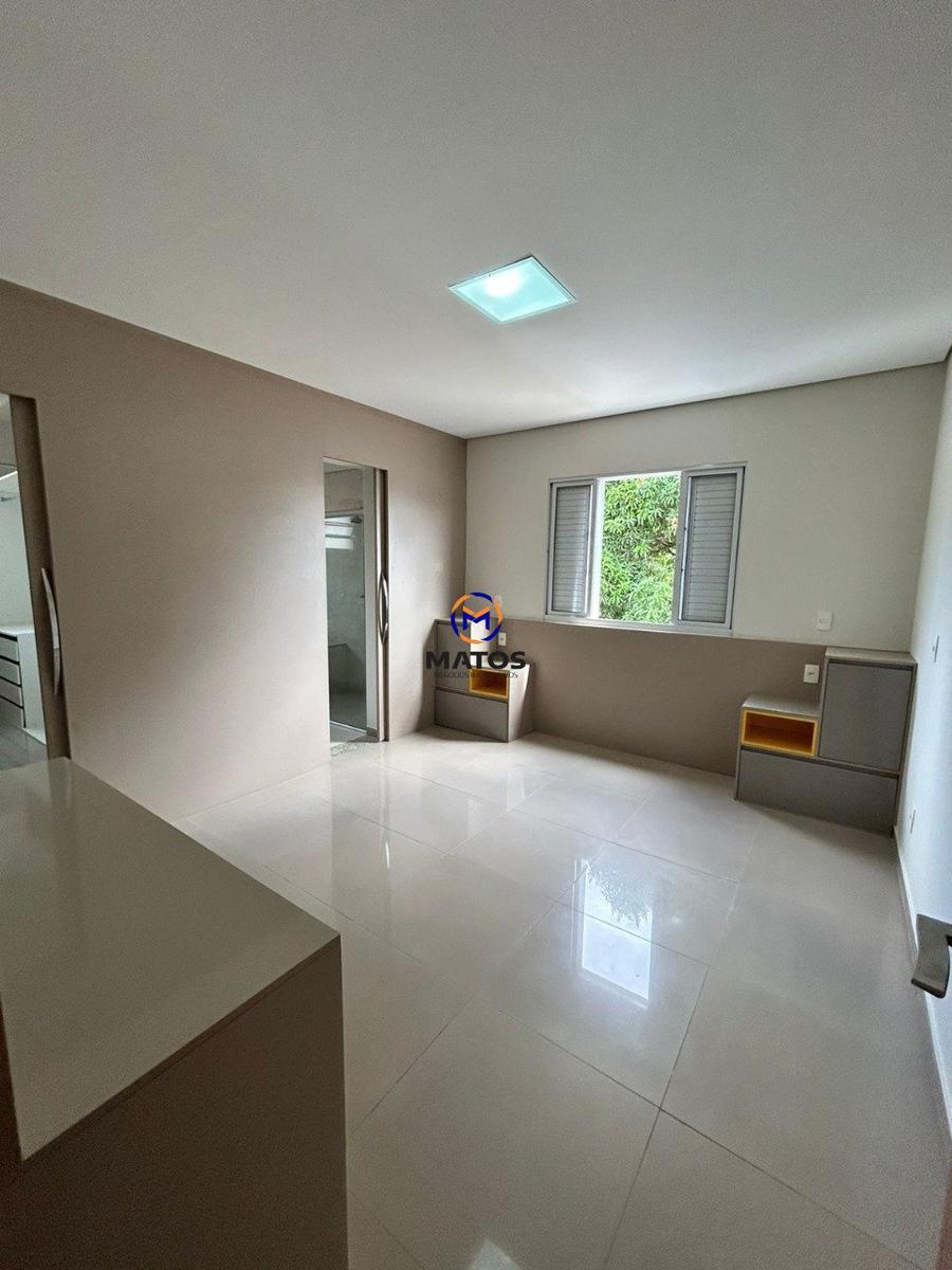 Casa, Asteca (são Benedito), 5 Quartos, 5 Vagas, 2 Suítes