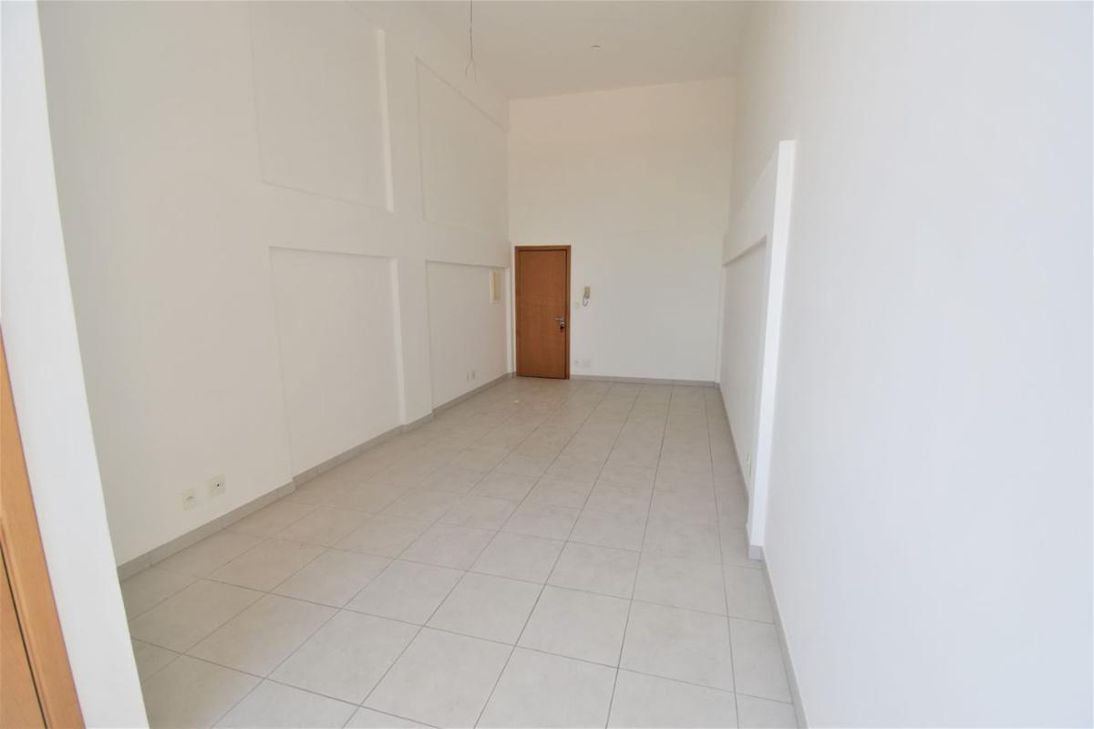 Sala, São José, 0 Quarto, 1 Vaga