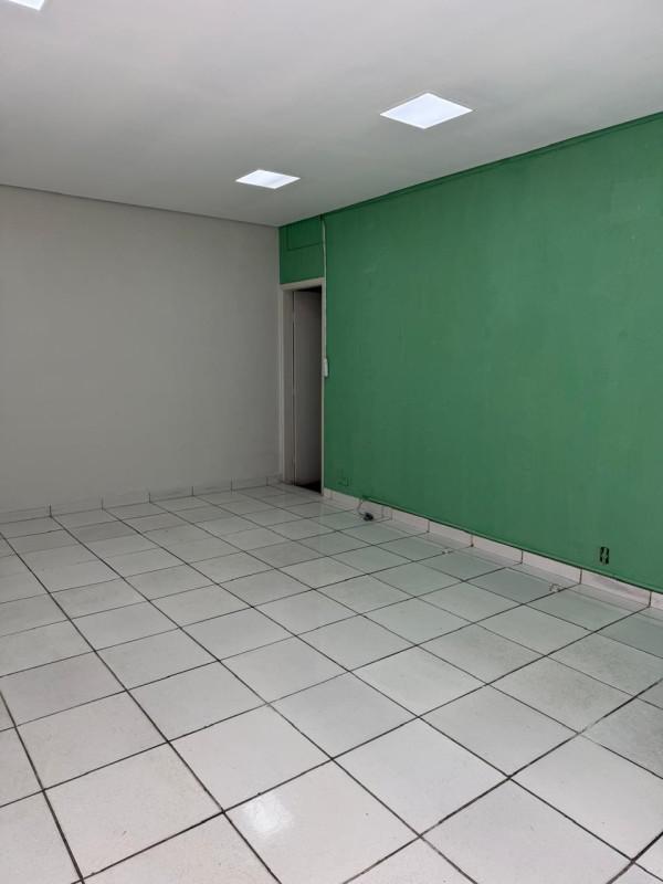 Andar, Centro, 0 Quarto, 0 Vaga