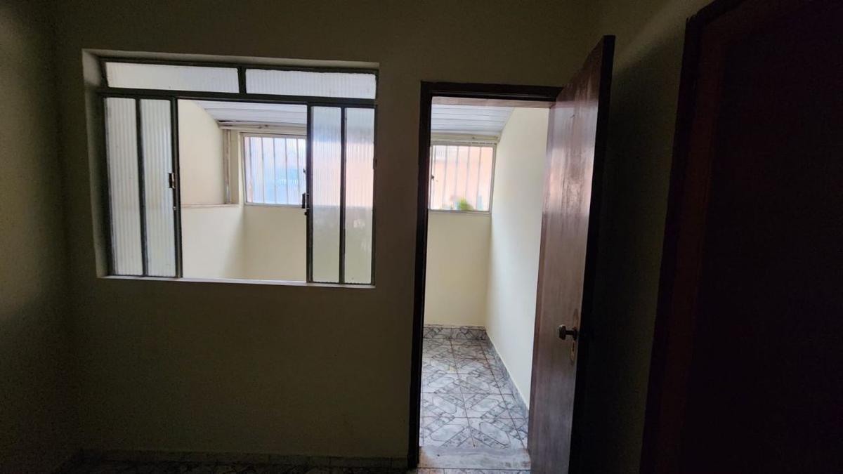 Apartamento, Santa Cruz, 2 Quartos, 0 Vaga